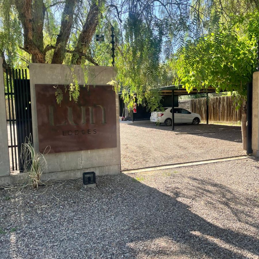 entrada lun lodges